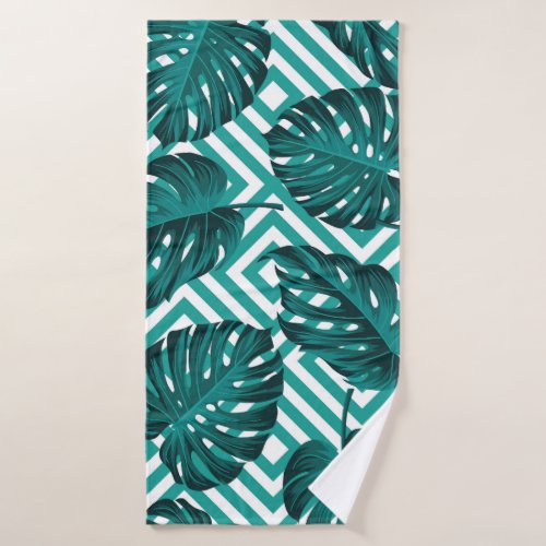 Tropical Leaves Floral Seamless Pattern Bath Towel