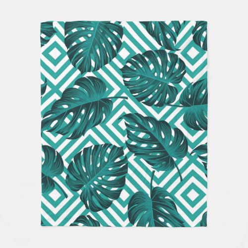 Tropical Leaves Floral Seamless Pattern Fleece Blanket