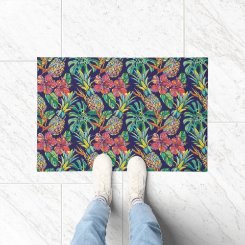 Tropical Pineapple Hibiscus Pattern Doormat