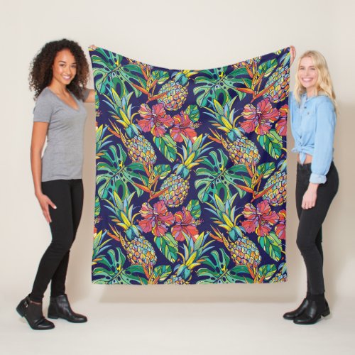 Tropical Pineapple Hibiscus Pattern Fleece Blanket