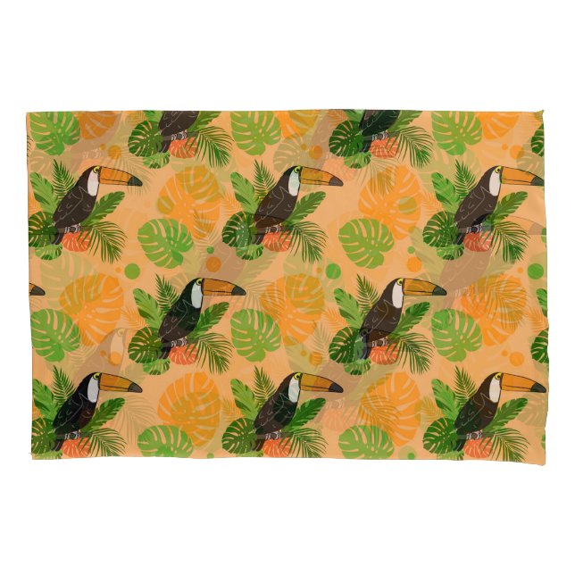 Tropical Toucan Bird Seamless Pattern Pillow Case (Front)