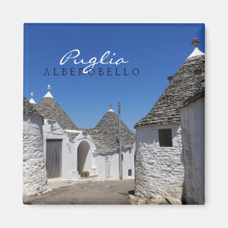 Trulli houses in Alberobello, Puglia text magnet