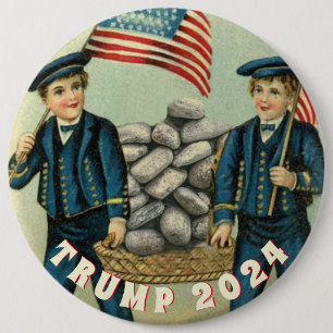 TRUMP 2020 BUILD THAT WALL BUTTON
