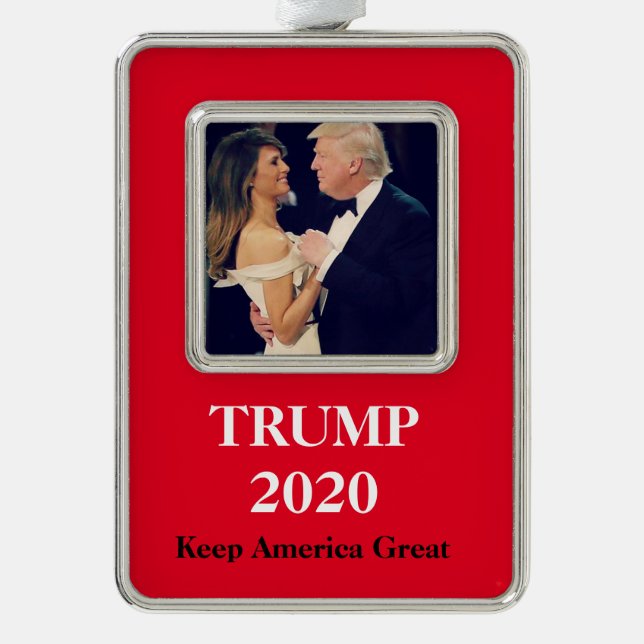 Trump 2020 Keep America Great Christmas Ornament (Front)