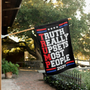 Trump 2024 house flag