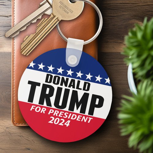 Trump 2024 Keep America Great _ blue red Keychain