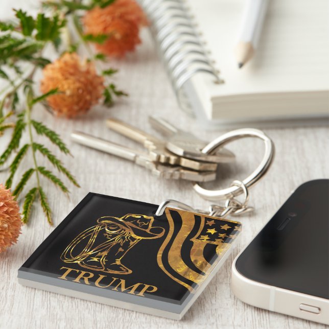 TRUMP  KEYCHAIN (Front Right)