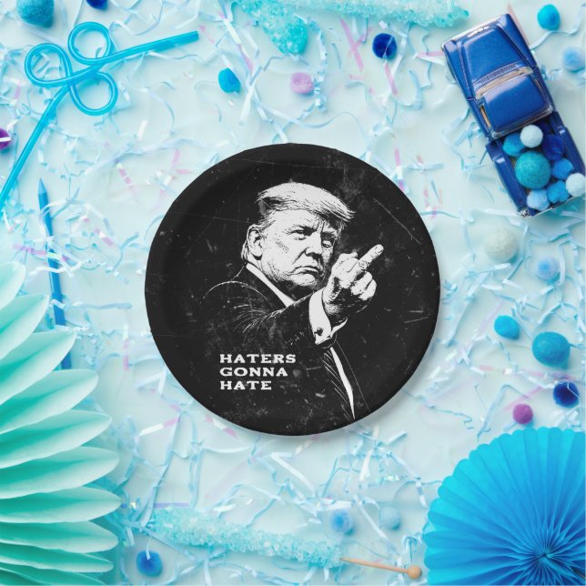 Trump Middle Finger 2026 Meme Funny Paper Plates (Party)