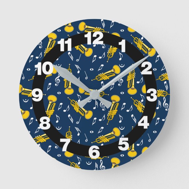 Trumpet Music Notes Pattern Round Clock (Front)