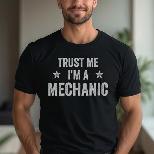 Trust Me I'm A Mechanic Vintage Funny Mechanic T-Shirt