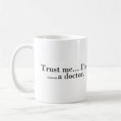 Tazza Umoristica Per Studenti Di Medicina – "Trust Me I'm Almost A Doctor" – Ceramica 325 Ml, Lavabile In Lavastoviglie