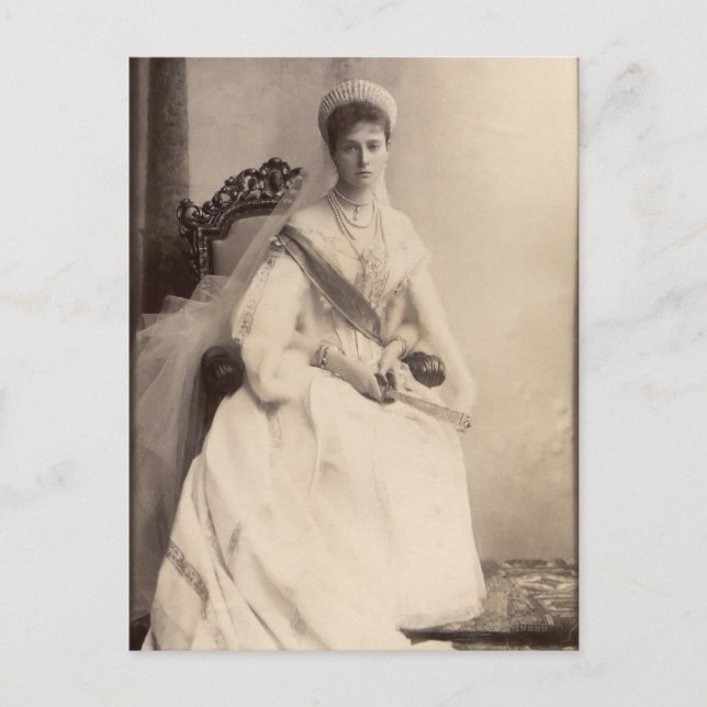 Tsarina Alexandra of Russia, Romanov tiara & fan Postcard (Front)
