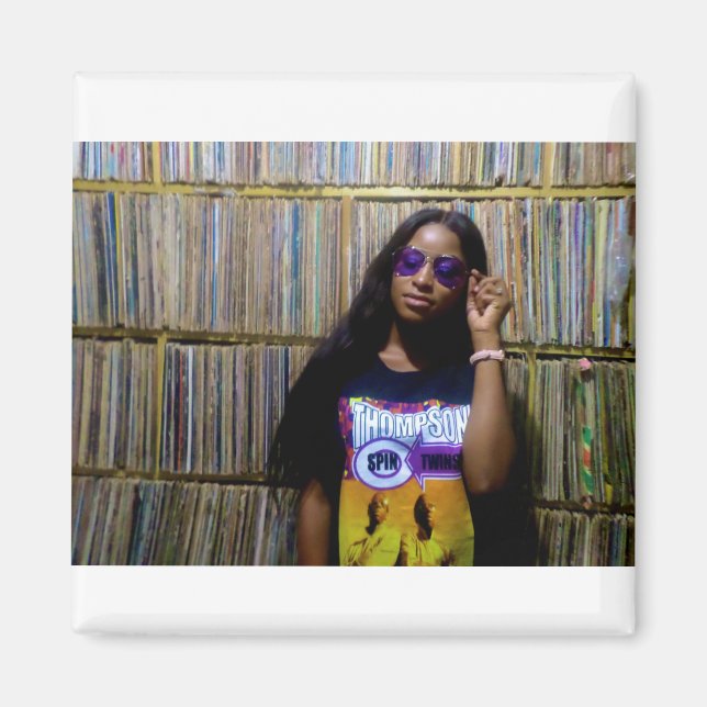 TST MODEL MAGNET (Front)