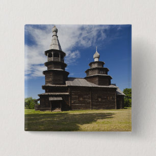 Ttraditional wooden Russian Orthodox church Pinback Button