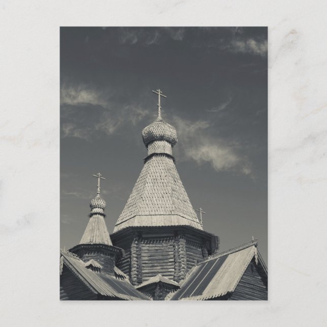 Ttraditional wooden Russian Orthodox church Postcard (Front)