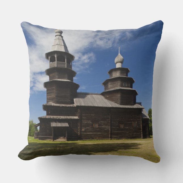 Ttraditional wooden Russian Orthodox church Throw Pillow (Front)