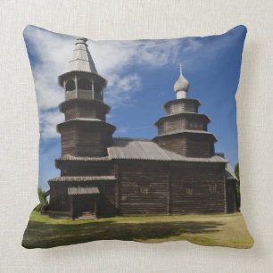Ttraditional wooden Russian Orthodox church Throw Pillow