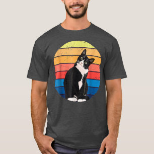 Tuedo Cat Gift Retro Colors for Animal Lovers  T-Shirt