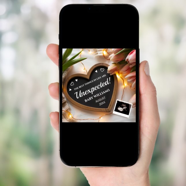 Tulips Baby Announcement Social Media (Front Digital)