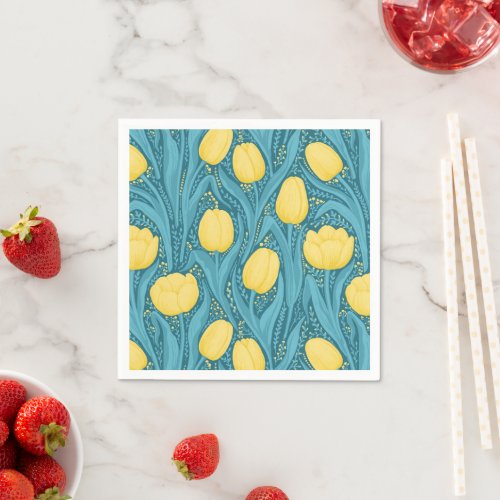 Tulips in blue and yellow napkins