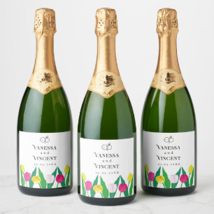 Tulips Pink Yellow Purple Green Modern Cute. Sparkling Wine Label