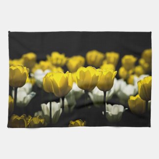Tulips Yellow And White Towel