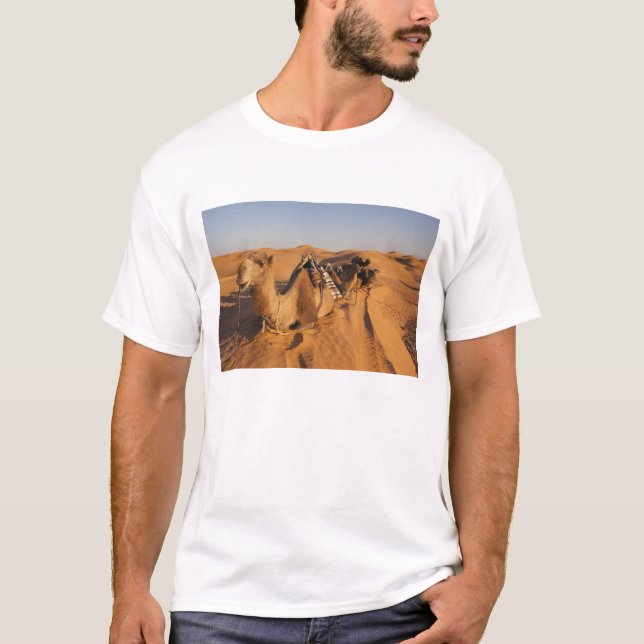 Tunisia, Ksour Area, Ksar Ghilane, Grand Erg 5 T-Shirt (Front)