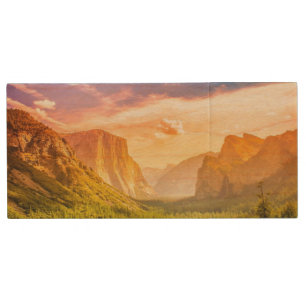Tunnel View of Yosemite National Park Wood USB Flash Drive
