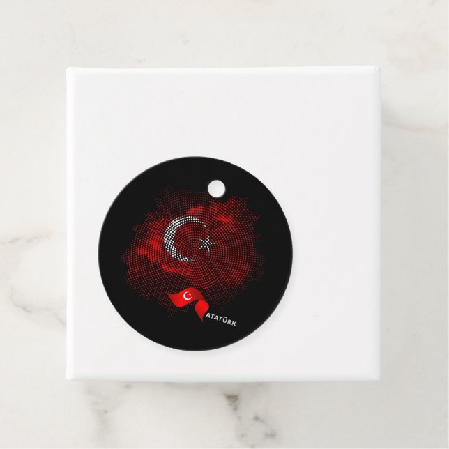 Turkey flag favor tags (In Situ)