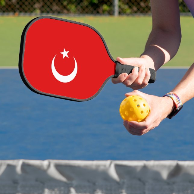 Turkey flag pickleball paddle (Insitu)