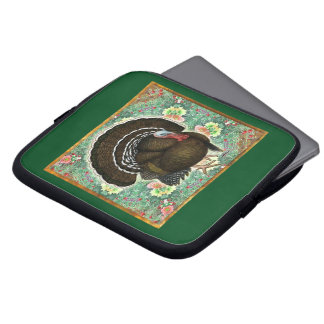 Turkey On the Greens Laptop Sleeve