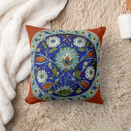 Turkish Iznik Symmetrical Pattern Flower Motif Throw Pillow