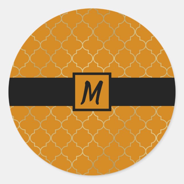 Turmeric Yellow Gold Quatrefoil Monogrammed Party Classic Round Sticker (Front)