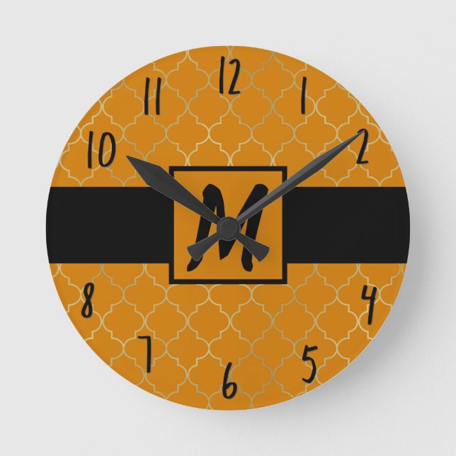 Turmeric Yellow & Gold Quatrefoil Monogrammed Round Clock (Front)