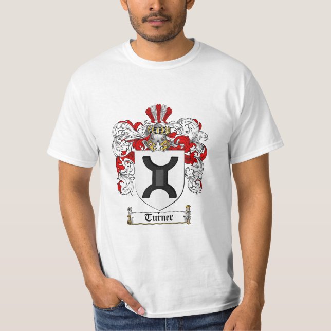 Turner Family Crest - Turner Coat of Arms T-Shirt (Front)