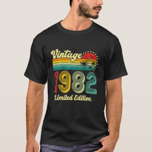 Turning 40 Birthday Decorations 40th BDay 1982 T-Shirt