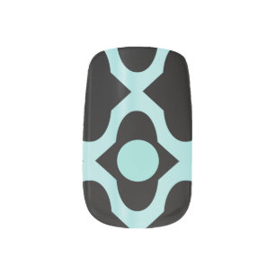 Turquoise and Black Elegant Pattern Nail Art