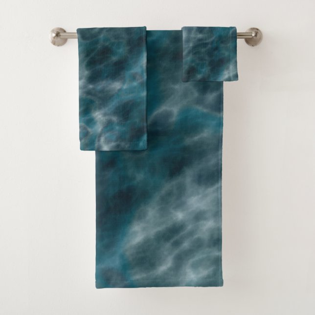 Turquoise and gray water bath towel set (Insitu)