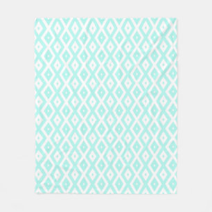 Turquoise and white diamond pattern fleece blanket