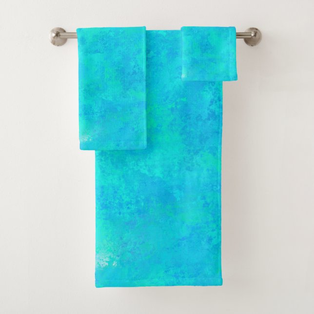 Turquoise Blue Abstract Pattern Bath Towel Set (Insitu)
