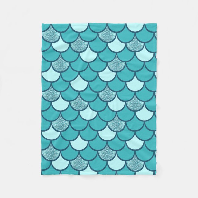 Turquoise  fish scale pattern with glitter effect fleece blanket (Front)