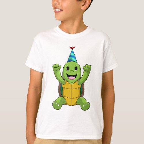 Turtle at Birthday with Party hat T_Shirt