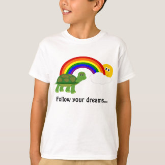 Turtle Following Rainbow Follow your Dreams T-Shirt