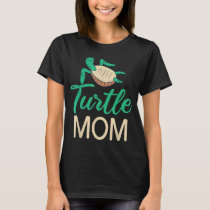 Turtle Mom Cute Sea Turtle Lover T-Shirt