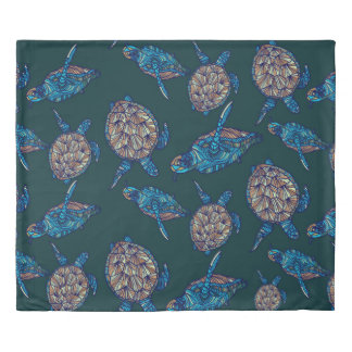 Turtle seamless pattern on dark background. illust duvet cover