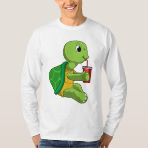 Turtle with Drinking mug with Straw T-Shirt