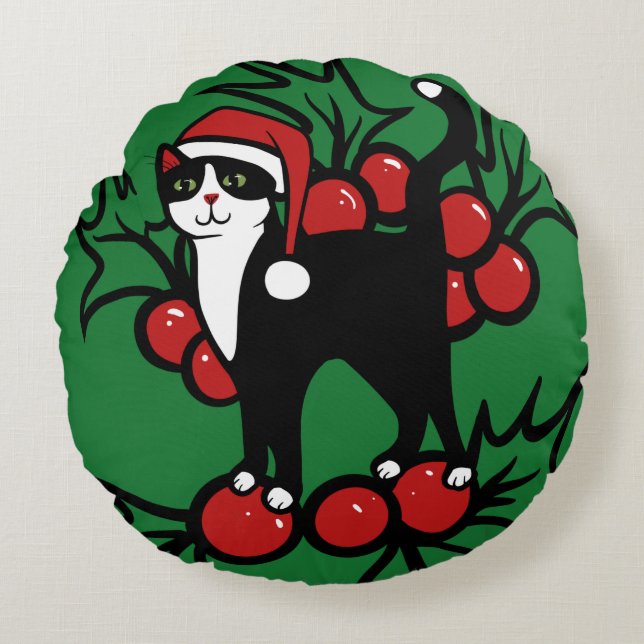 Tuxedo Cat Christmas Round Pillow (Front)