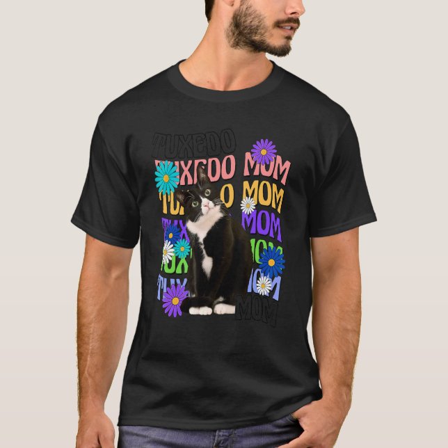 Tuxedo Cat Mom Retro Groovy Cat T-Shirt (Front)