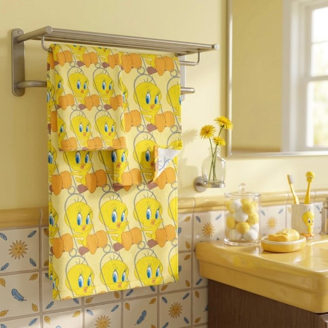 Tweety Bath Towel Set (Creator Uploaded)