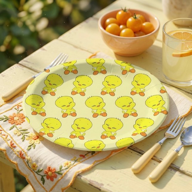 Tweety Paper Plates (Creator Uploaded)